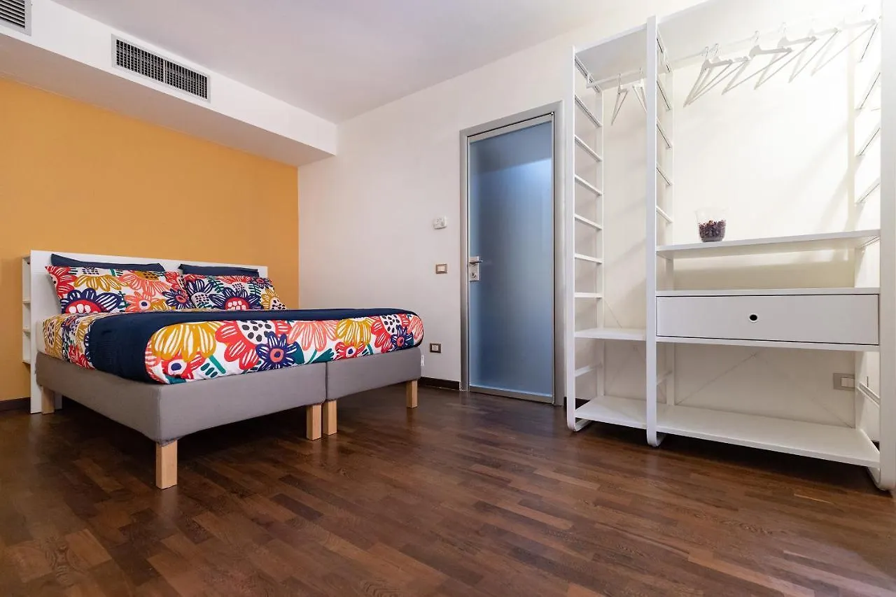 Dimora Degli Artisti Apartments Catania